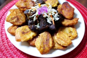 Read more about the article Baked Goat Meat with Fried Green Plantains