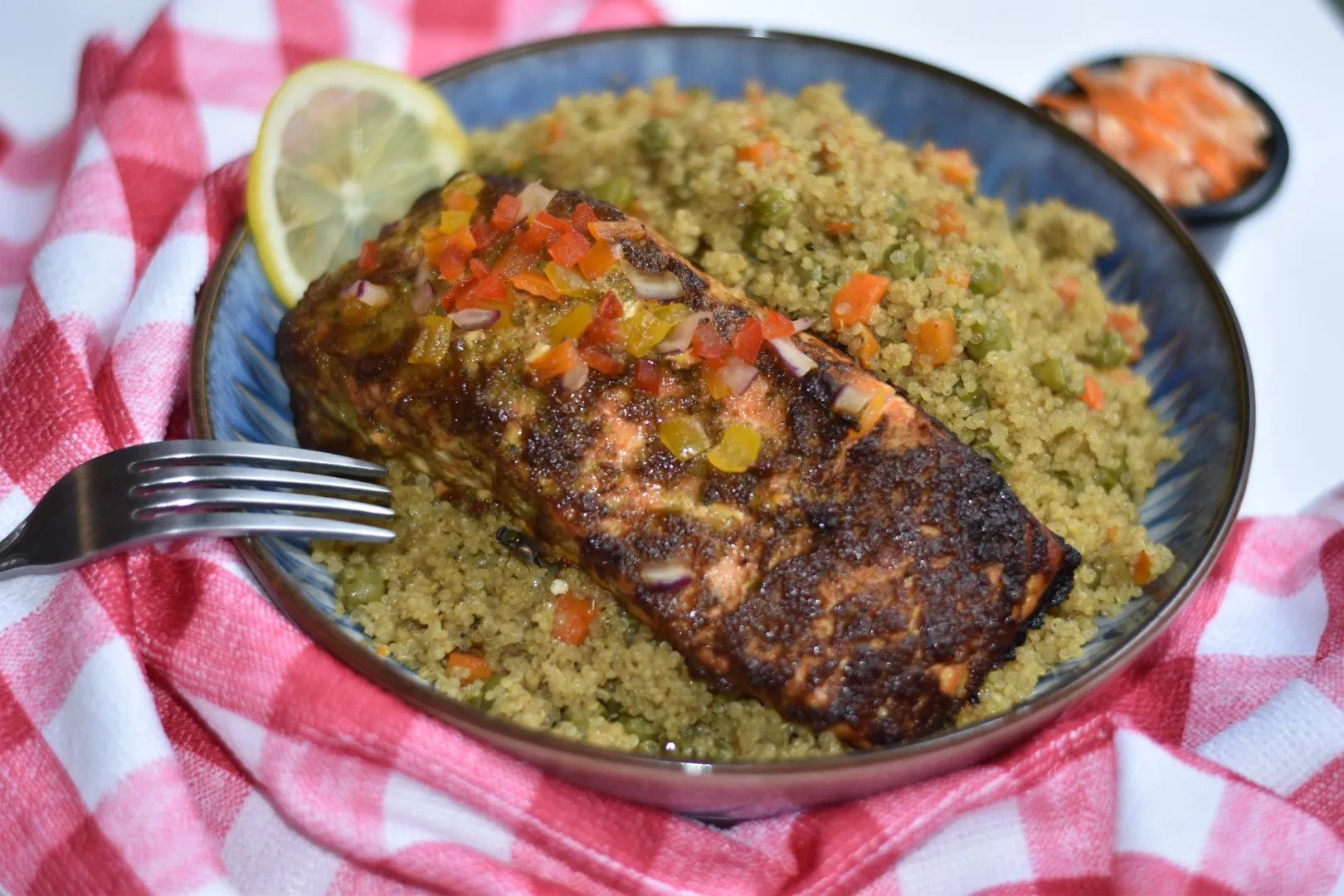 Quinoa with mix vegetables and baked Salmon