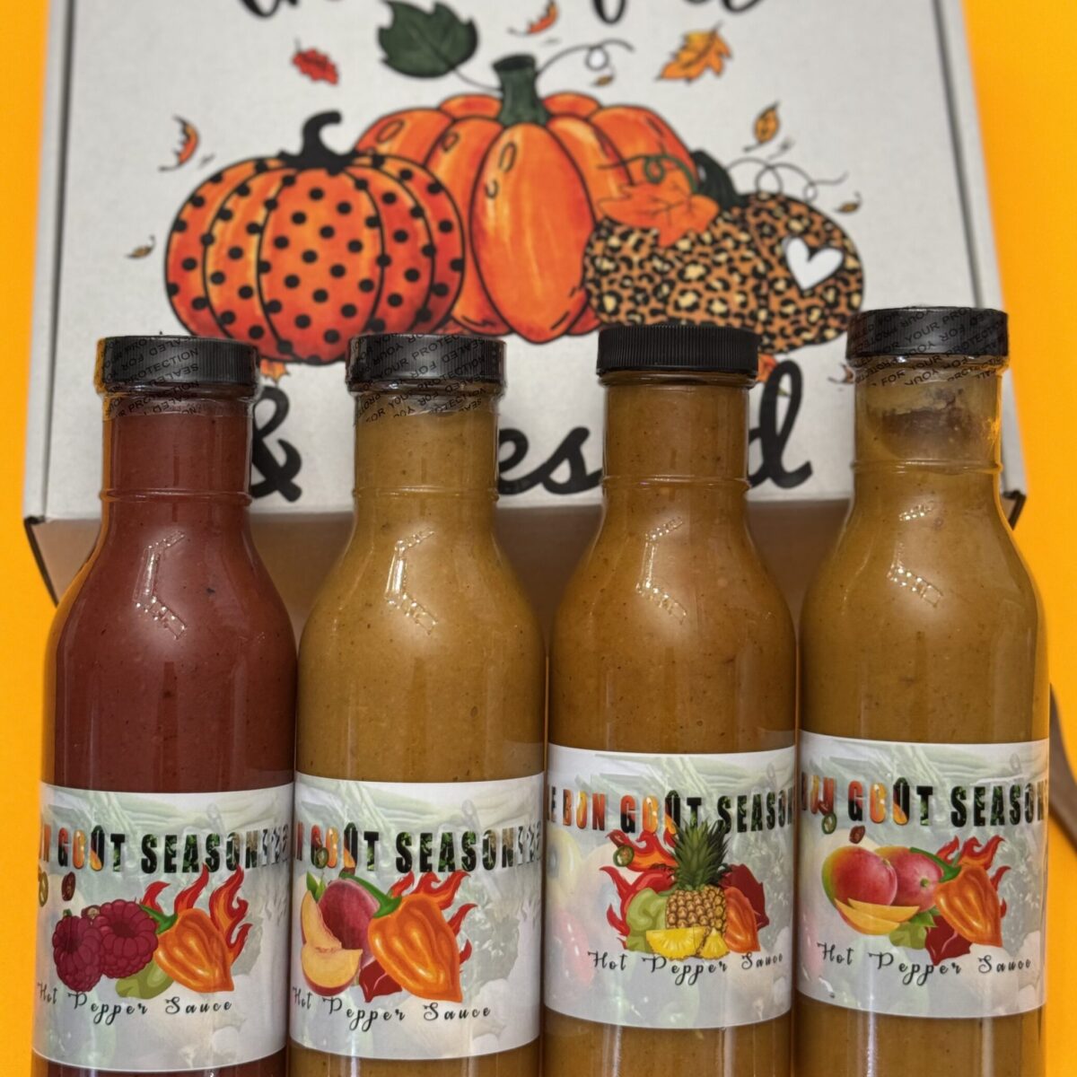 Organic Hot Pepper Sauce Gift Box – 4-Flavor Variety Pack | Pineapple, Mango, Peach, Raspberry & Dragon Fruit Heat Lovers Set